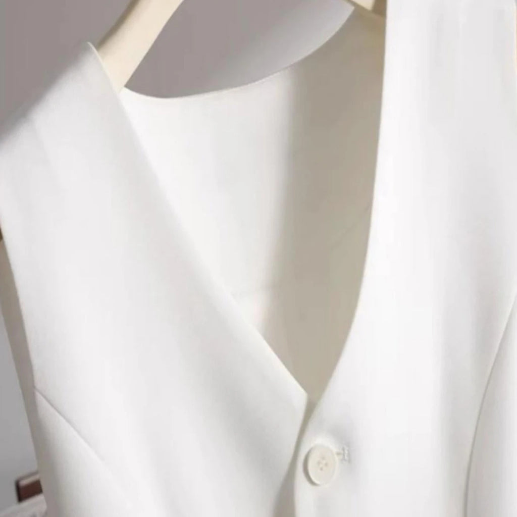 Suit Vests Women Simple Single Breasted V-neck Sleeveless Coats Daily Outwear Aesthetic Korean Style Slim All-match Trendy New